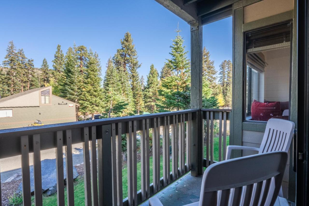 Highly Updated 1 Bedroom Plus Den, 2 Bath Crestview Unit 5 Sleeps Up To 4 Located Near Canyon Lodge Mammoth Lakes Bagian luar foto